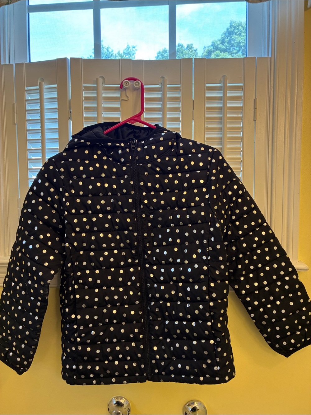 GAP Black Puffer Jacket with White Polka Dots